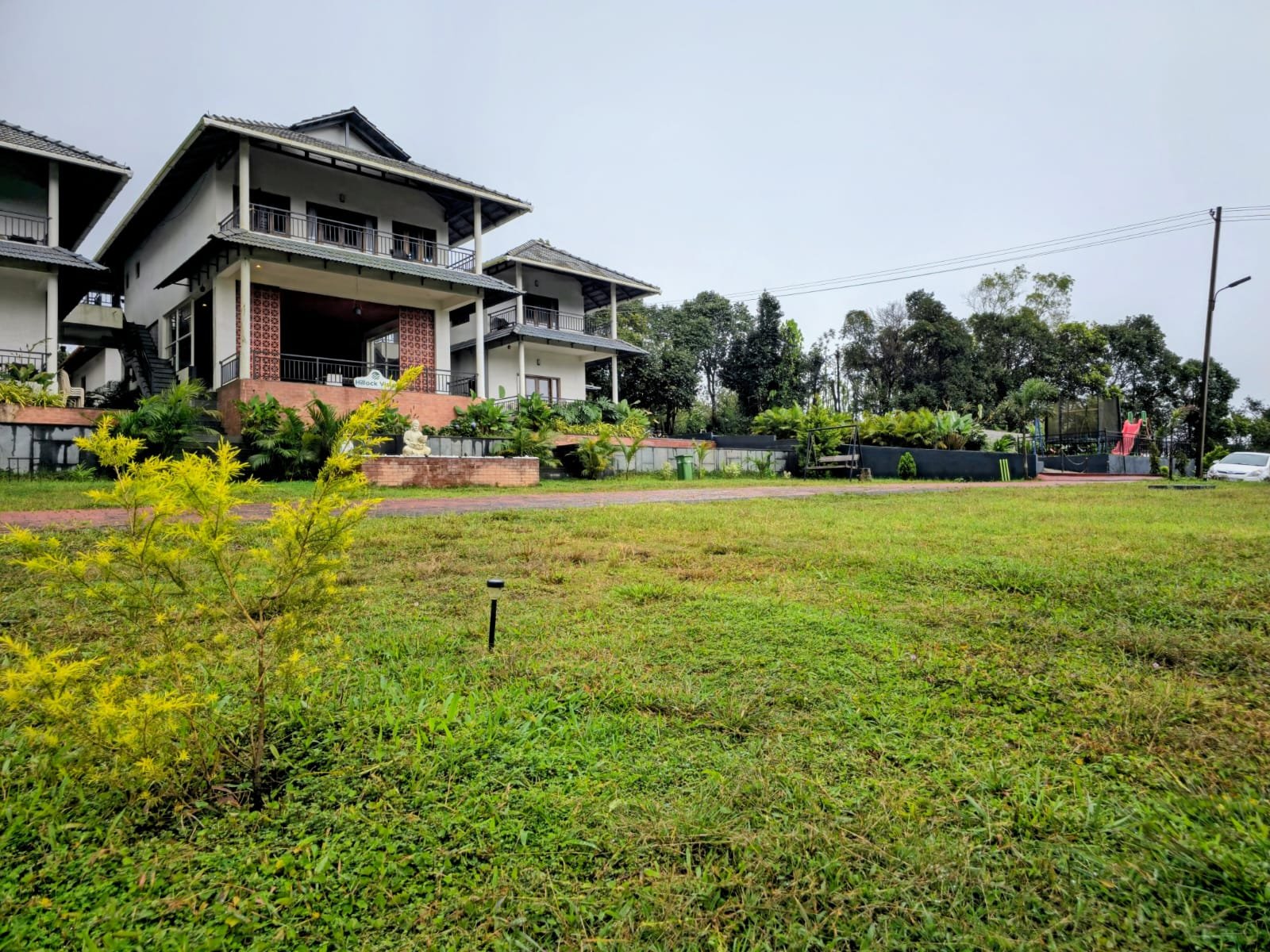 Hillock Vista Homestay by Aarika Resorts